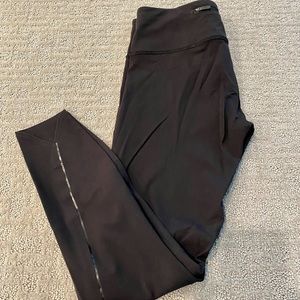 Lululemon Leggings Size 6 in Black